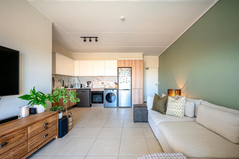 To Let 2 Bedroom Property for Rent in Sandown Western Cape
